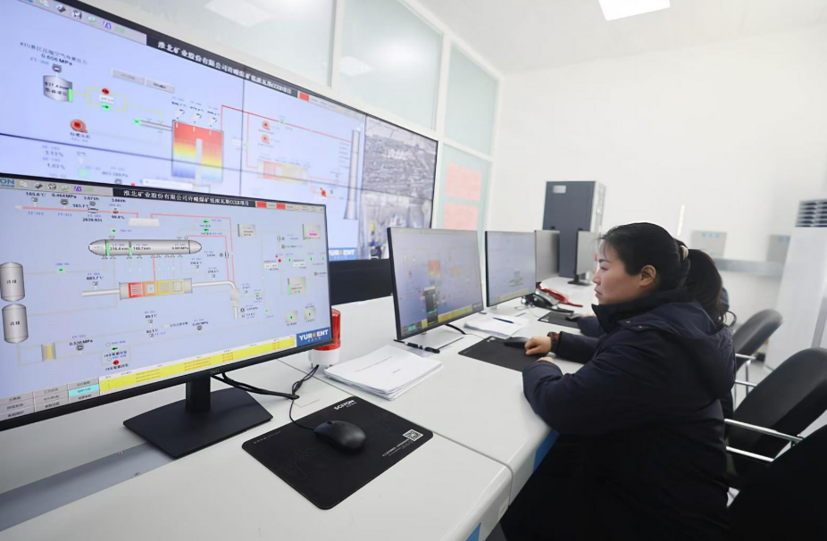 許疃礦低濃度瓦斯CCER項(xiàng)目中控室。李挺 攝